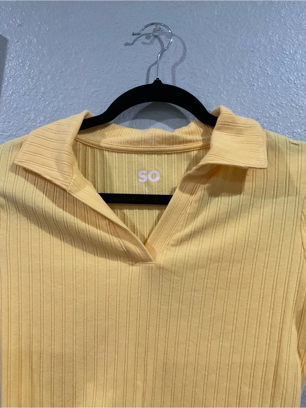 SO Yellow Ribbed Collared Crop Top - Picture 2 of 5